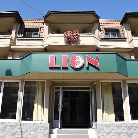 Garni Hotel Lion ヤゴディナ エクステリア 写真